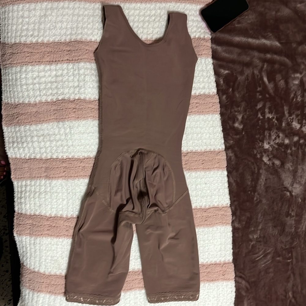 Brown Shapewear Bodysuit - Picture 5 of 7